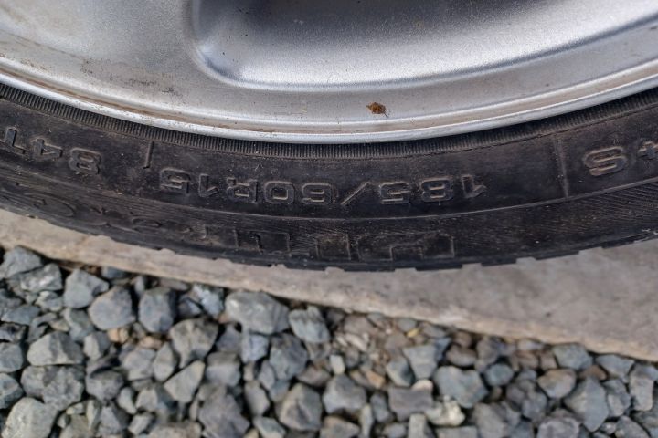 Jante aliaj cu anvelope 15 - set 185/60 R15 Seat Cordoba 2 [1999 - 20