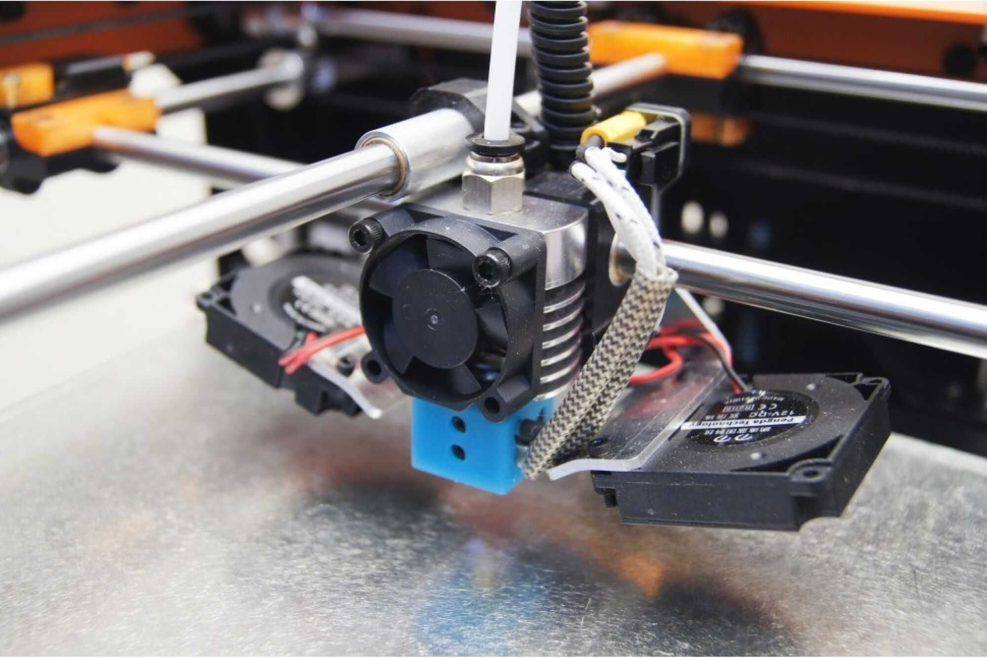 Продам БУ 3d ПРИНТЕР Ulti steel v2