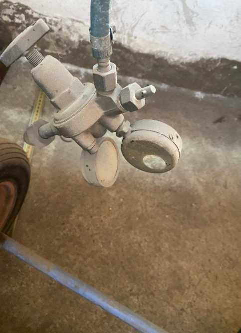 Aparat debitare tabla oxy gaz cu ghidaje ,carucior si tuburi oxigen