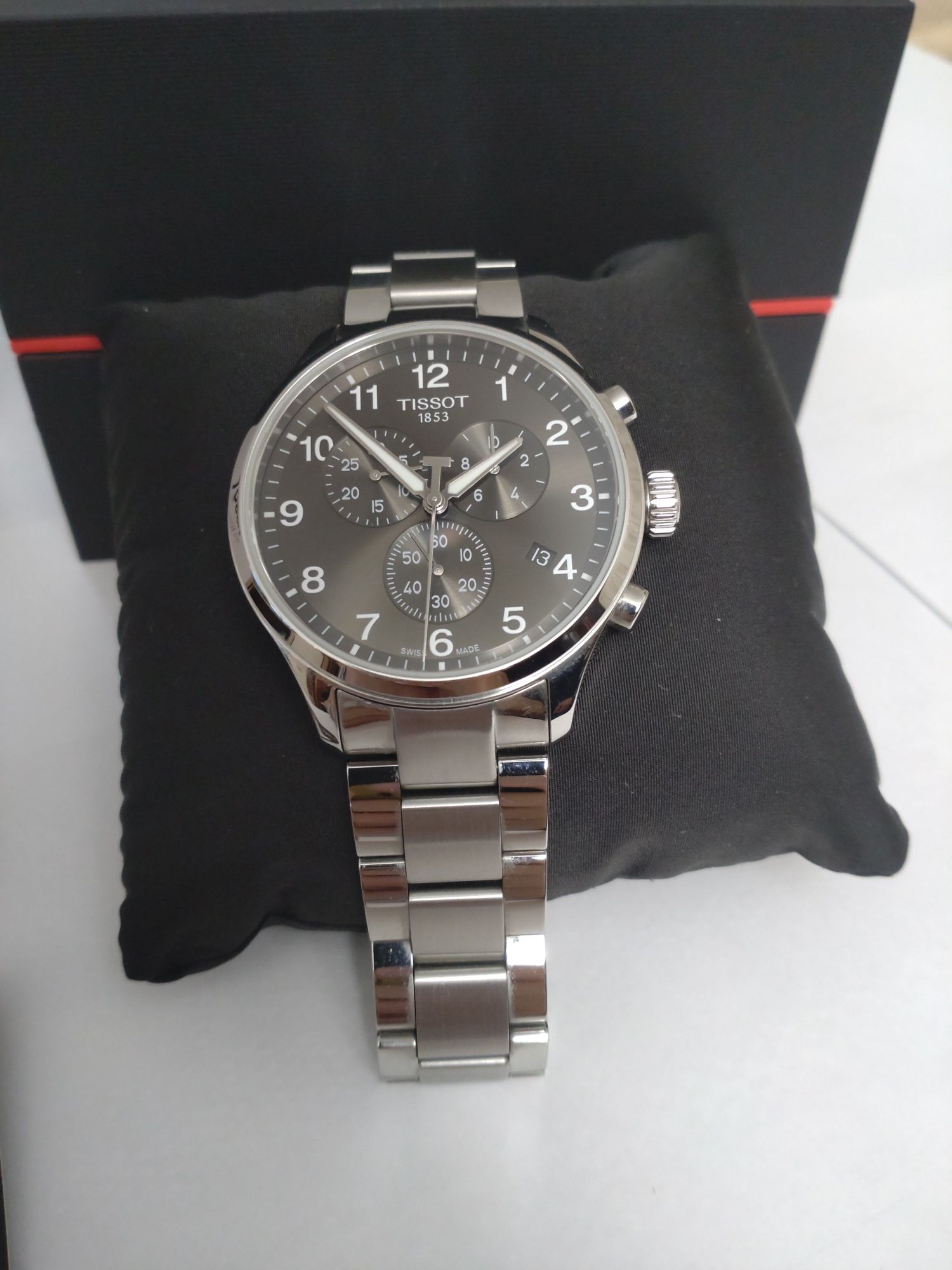 Продавам часовник Tissot - Коледна офера