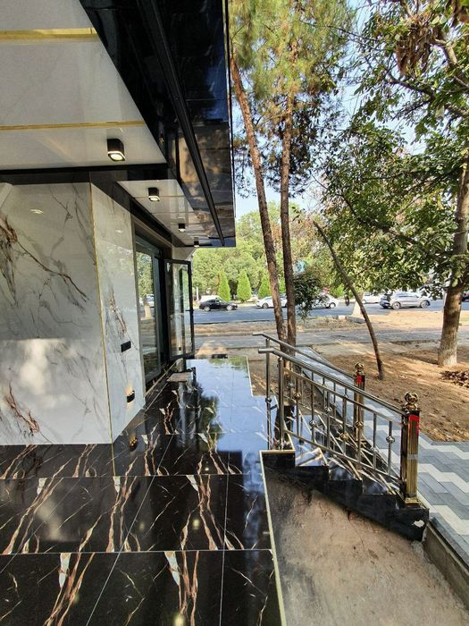 1 xonali kvra sotiladi hamma sharoiti bor