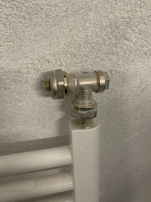 Нова лира за баня (107/48)