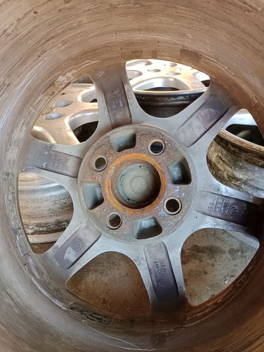 Продам диски на пассад в хорошем состоянии 14.р.