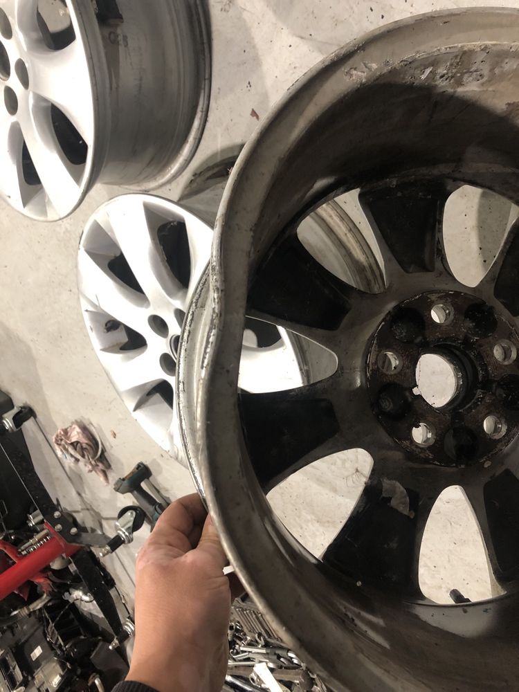 Set jante Opel R16. 5x105 demontate de pe astra j benzina. Una indoita