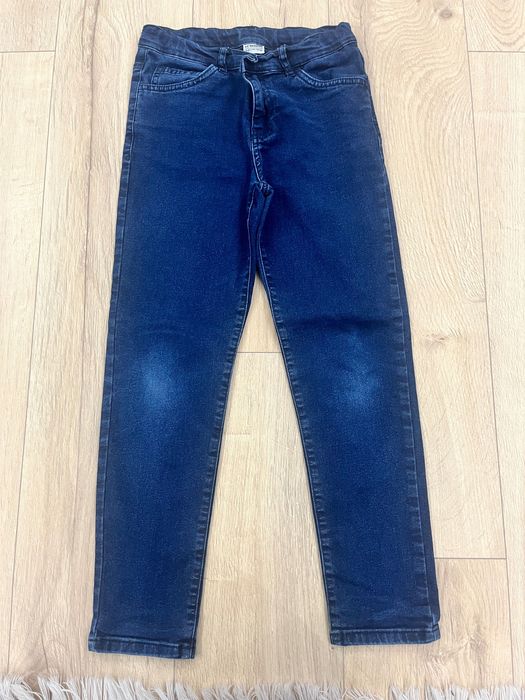 Дънки и долнища за момче