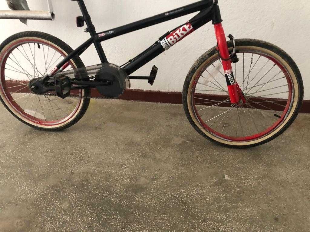 Bicicleta-BMX  Negociabil