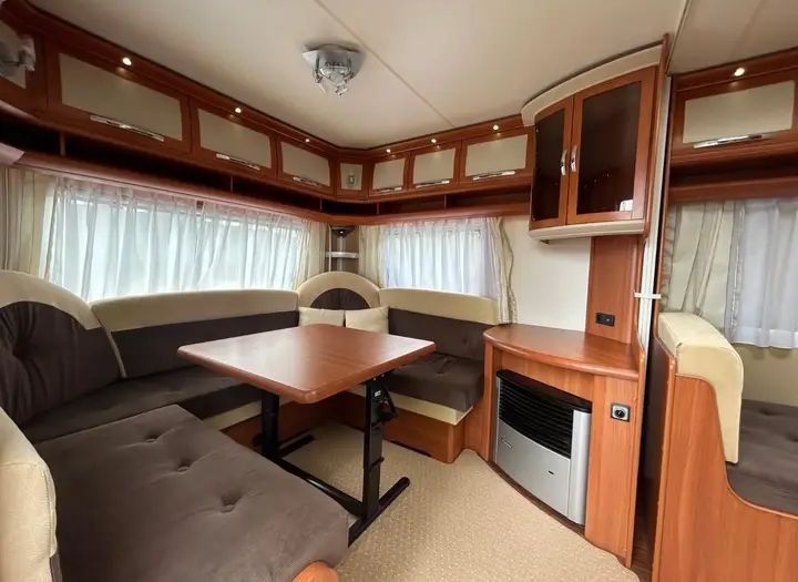 Hobby Prestige 740