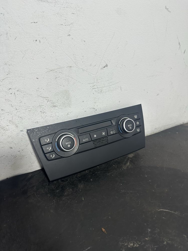 Panou comanda clima AC BMW Seria 3 E90 E91 E92 E93 | 9182287