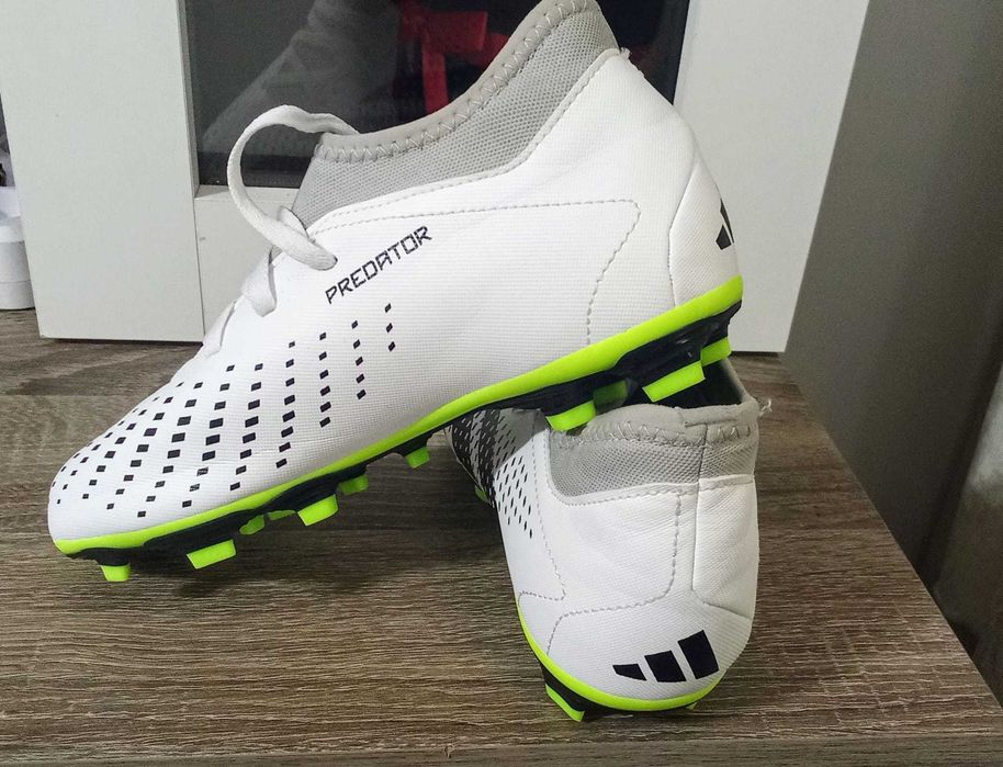 Ghete de fotbal copii Adidas Predator