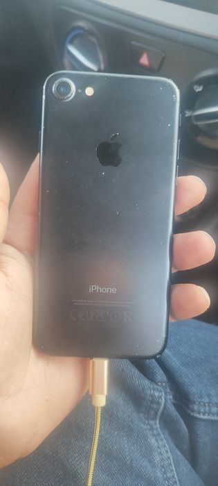 Iphone 7 в отличном состоянии
