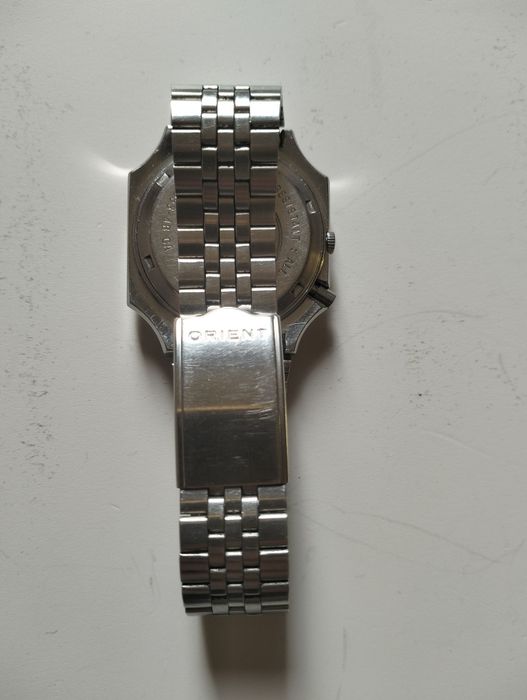 Часы ORIENT фреза не рабочии.