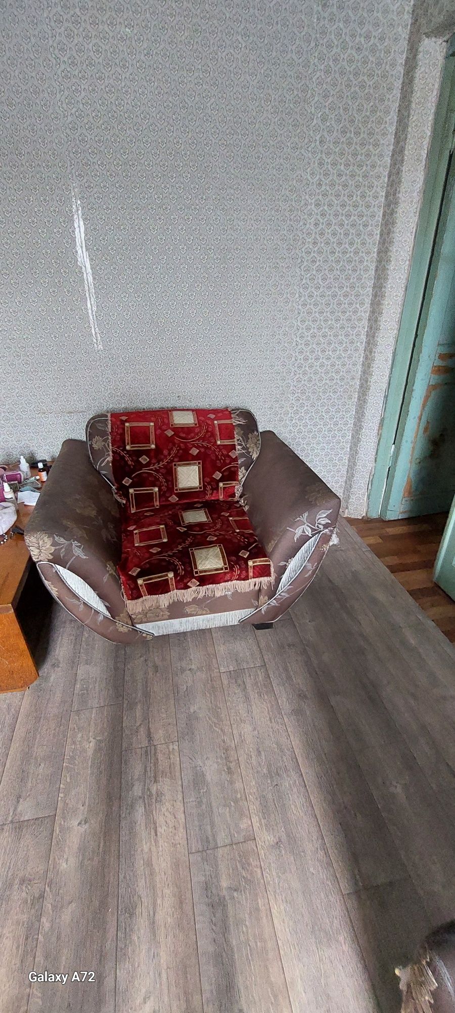 Диван и 2 кресла