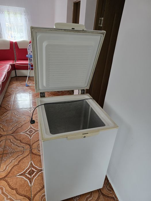 Lada frigorifica Whirpool