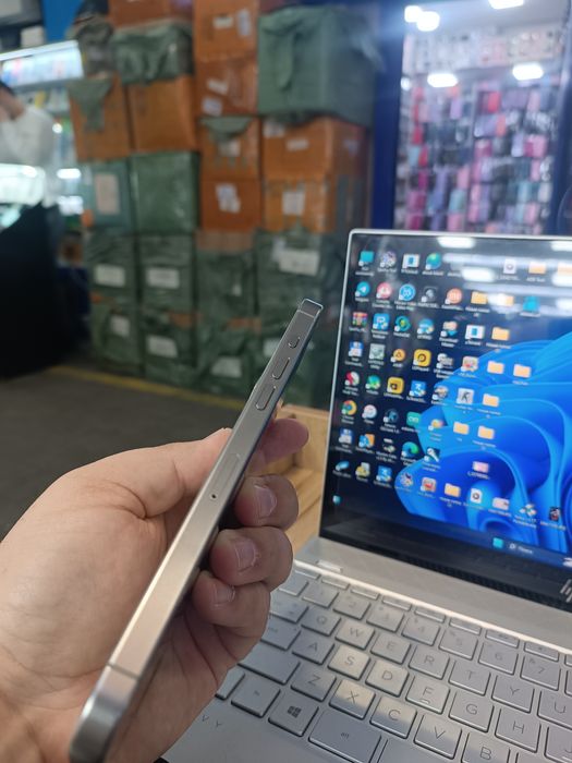 Iphone 15 pro max b/y