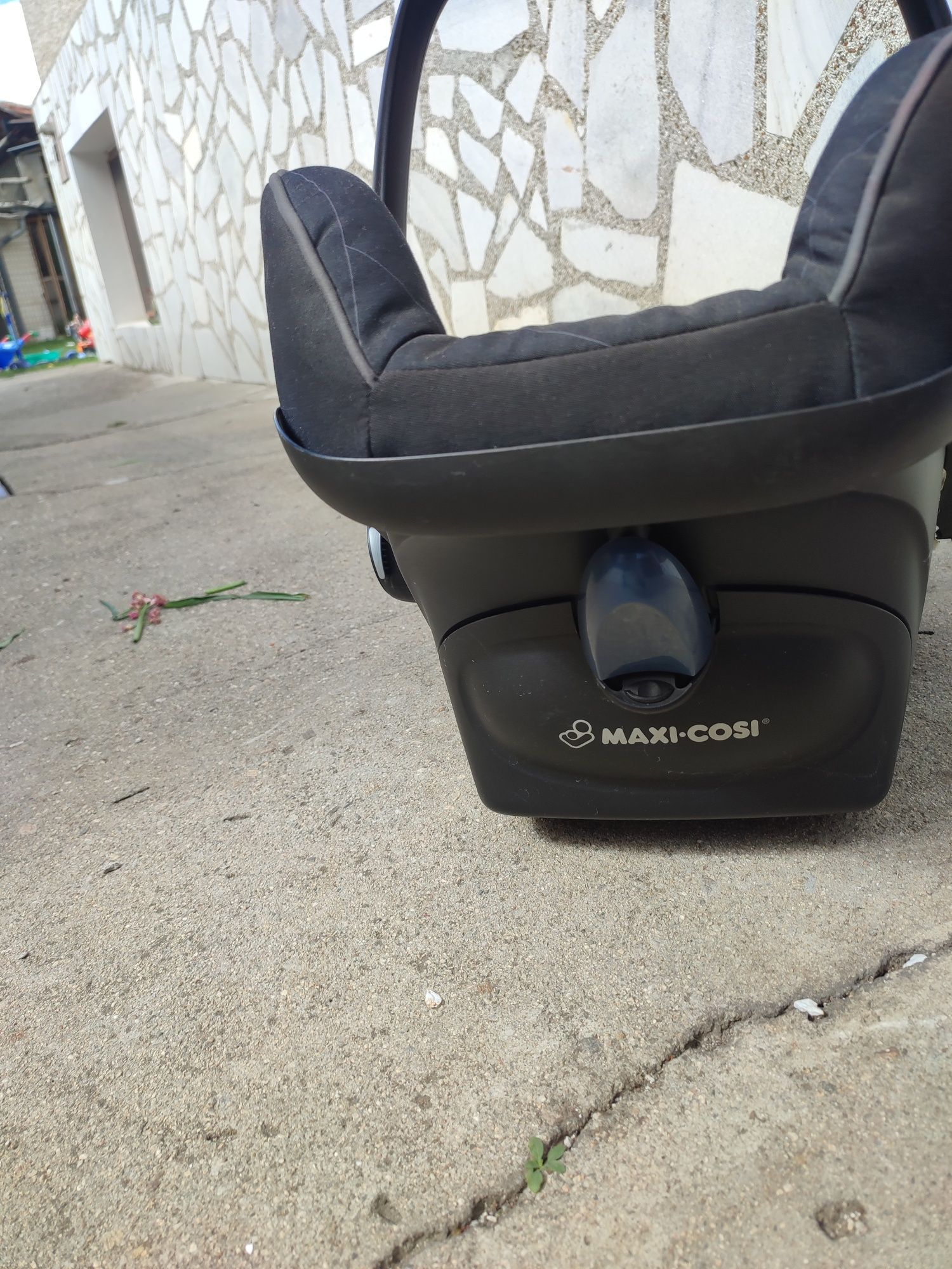Бебешко столче за кола Maxi-cosi