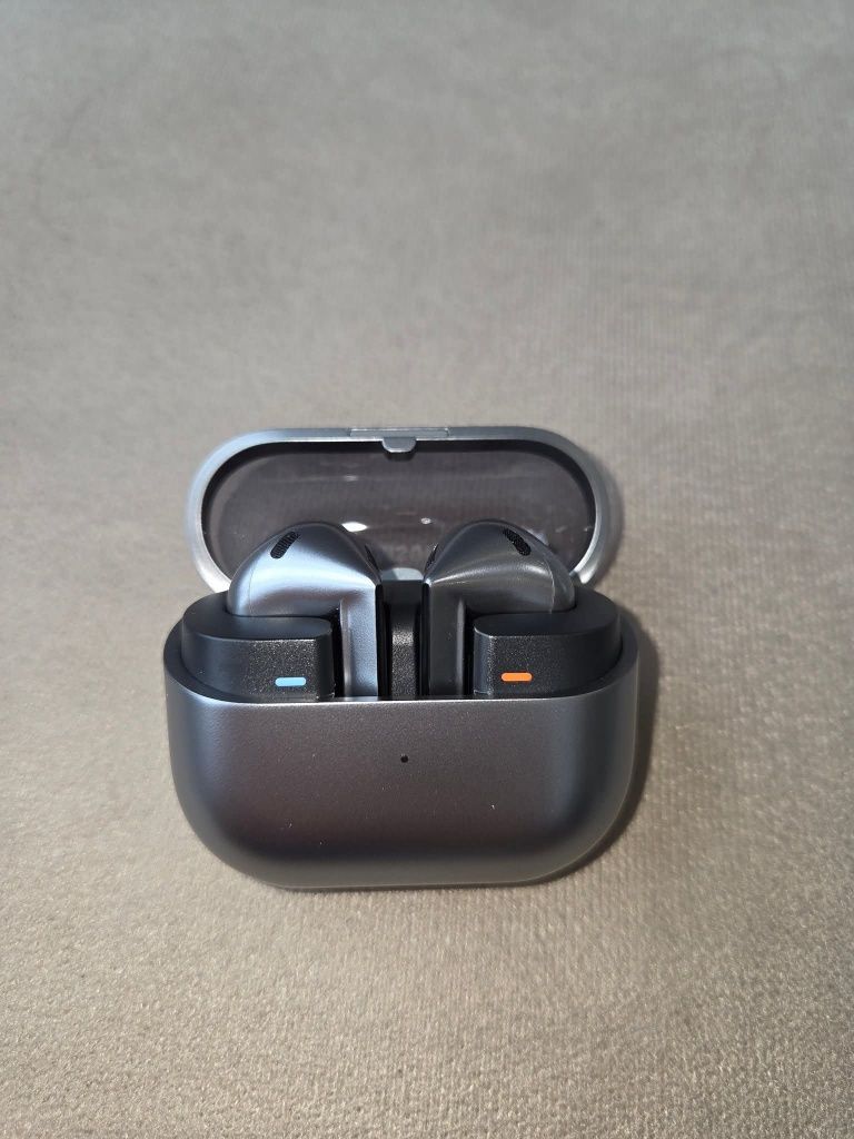 Слушалки samsung galaxy buds 3