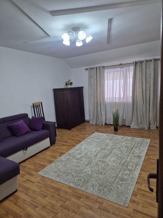 Apartament de inchiriat