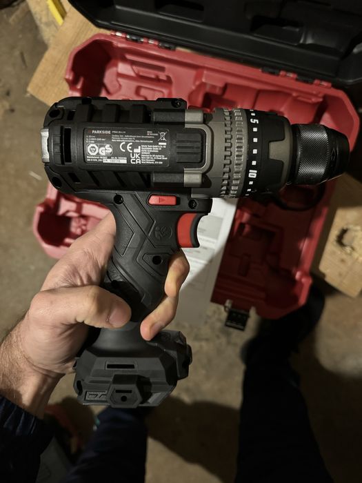 Продавам ударен винтоверт Parkside Performance 150 Nm