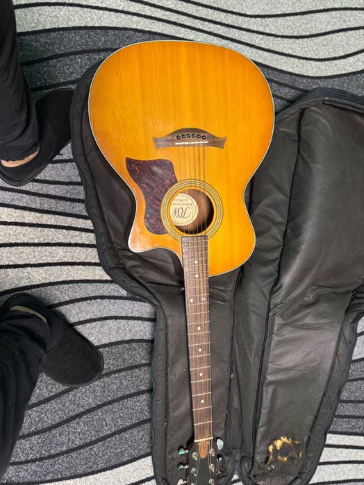 Електро  Акустична китара