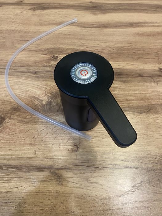 Помпа электрическая.