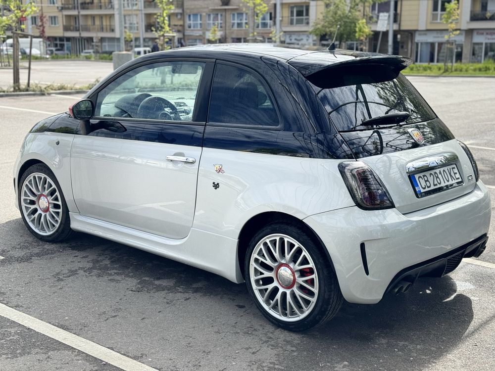 Fiat 500 ABARTH.