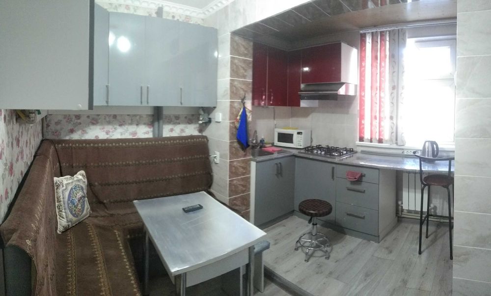 2-я кв-ра. в цетре 8 микр. Уют и удобства в полном наборе