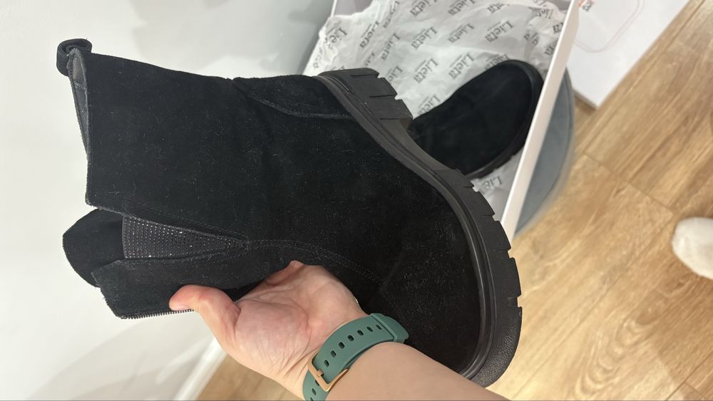 Зимние женские ботинки