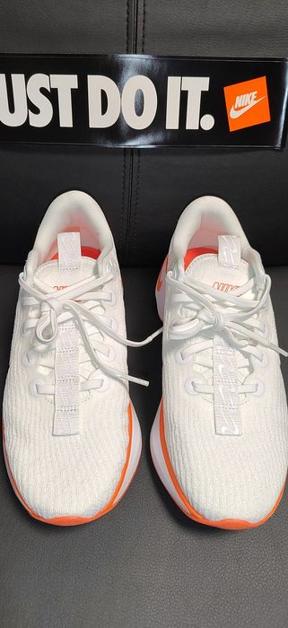 Nike Motiva, номер 40