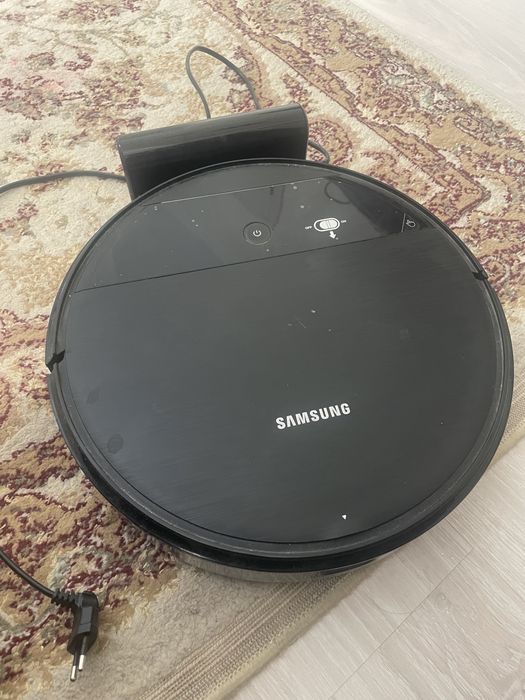 Робот пылесос Samsung vr05r5050wk