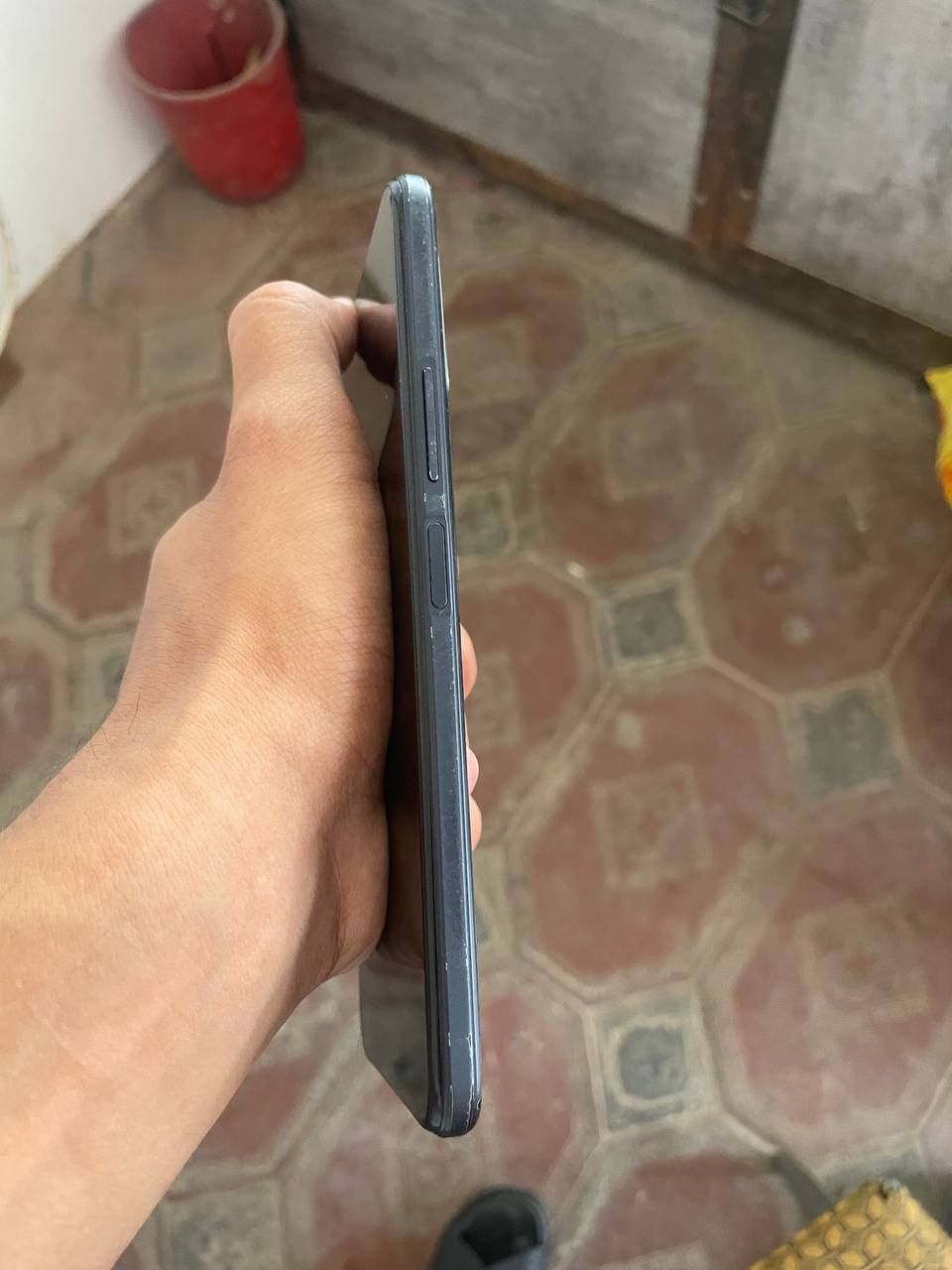 Vivo y33s sotiladi
