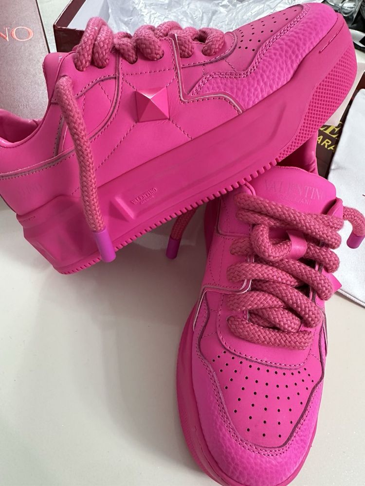 Дамски кецове VALENTINO, размер 37