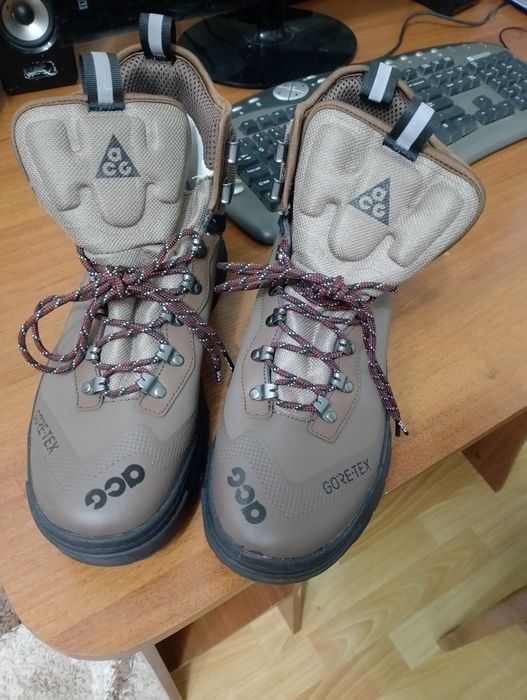 Мужские ботинки .