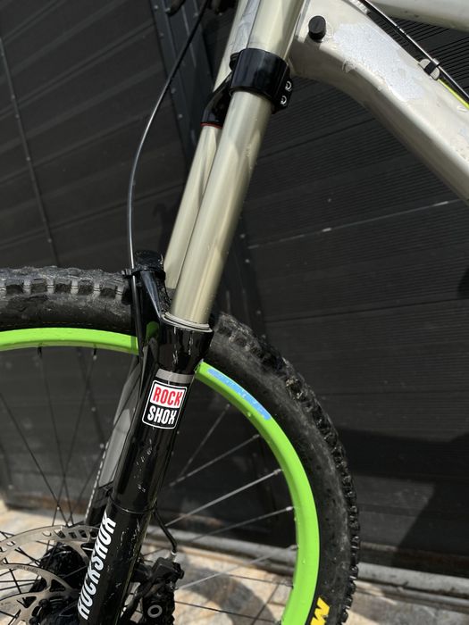 Bicicleta propain rage
