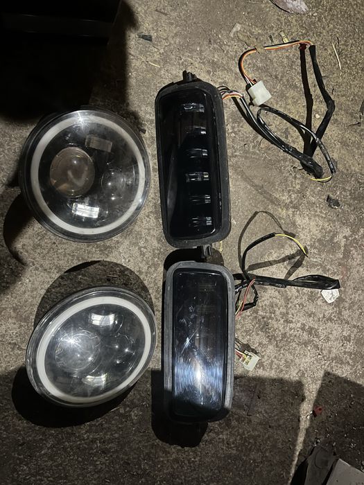 Продам фары на ниву