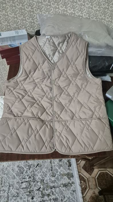 Продам стеганные желетки