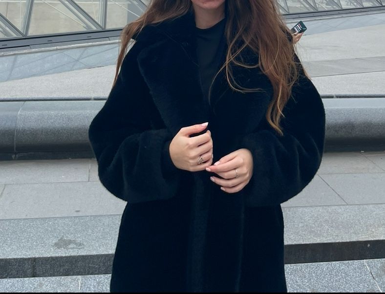 Zara пухкаво палто xs-s