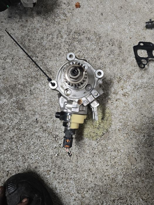 Pompa de injectie Bosch CP4 ( Talisman Espace 5 )