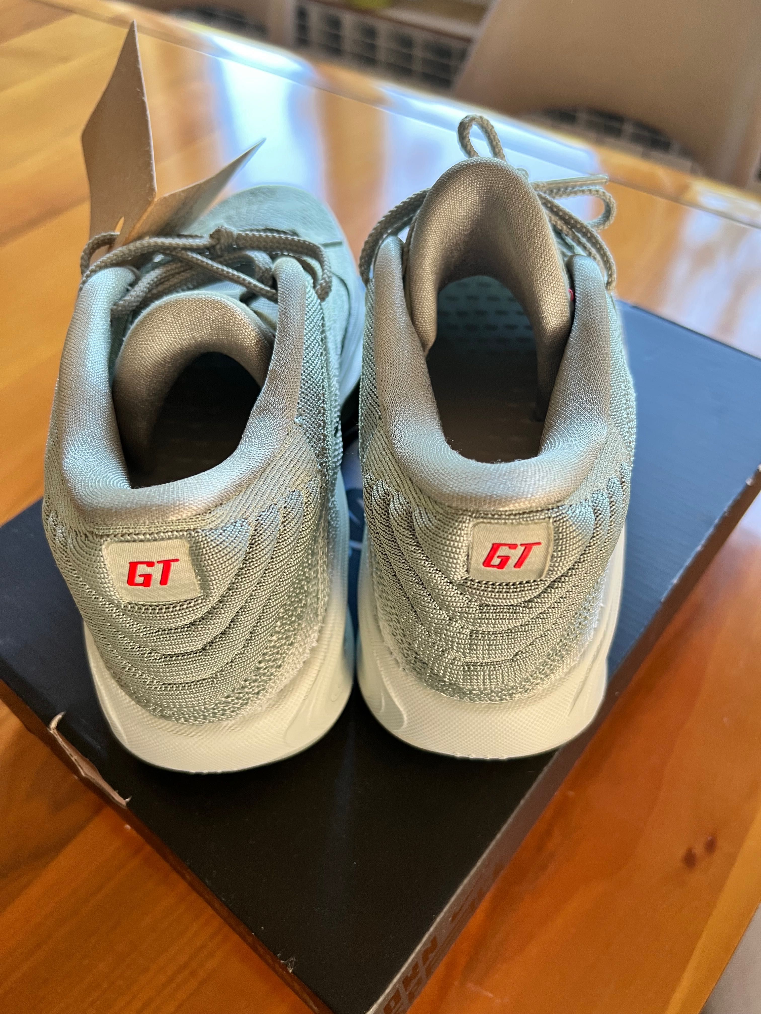 NIKE G.T. HUSTLE 3 Shoes Мъжки маратонки 43н 27.5 см