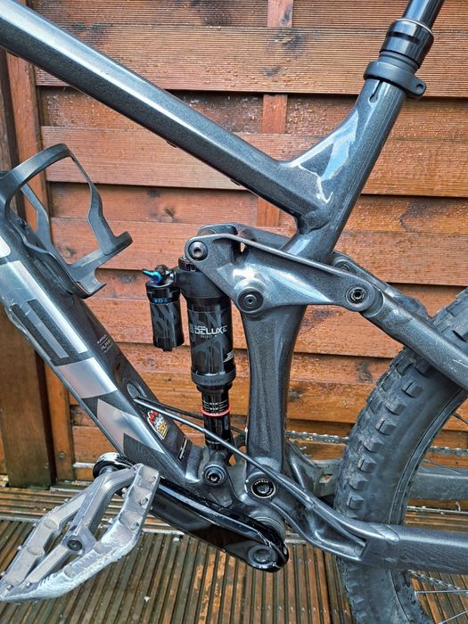 Trek Remedy 8 / 2023 / M/L