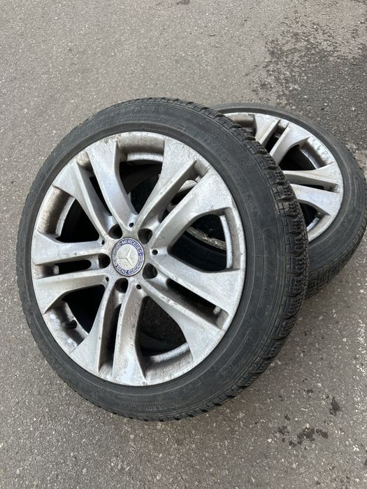 Гуми с джанти на Мерцедес