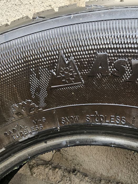 Зимние шины 4 шт