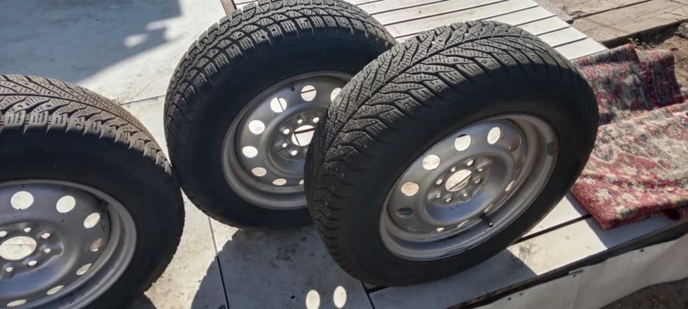 Обмен зимний шины с дисками р 14 на р15