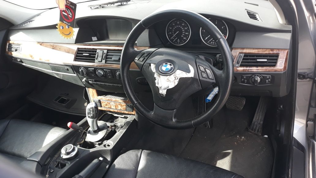 BMW 520d/177кс/auto/ На части