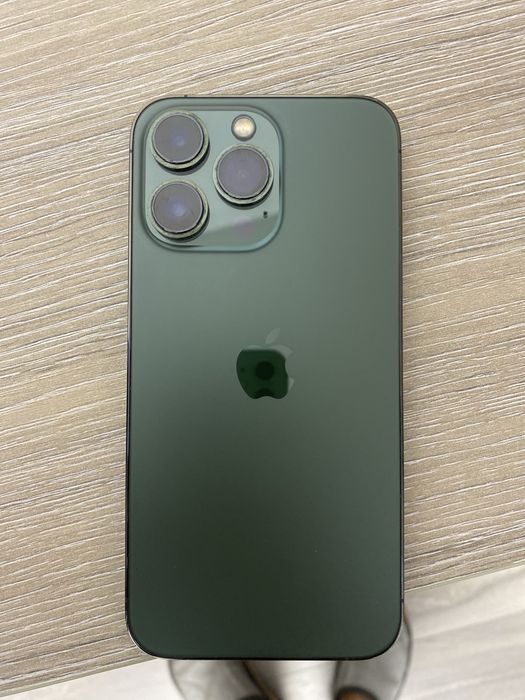 Vand iphone 13 pro nou urgent