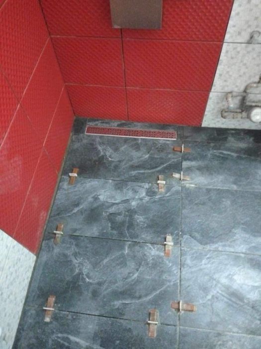 Execut amenajari interioare si exterioare