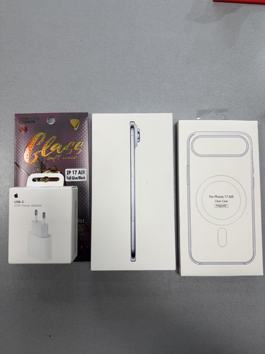 iPhone 17 Air  Sky Blue 256GB
