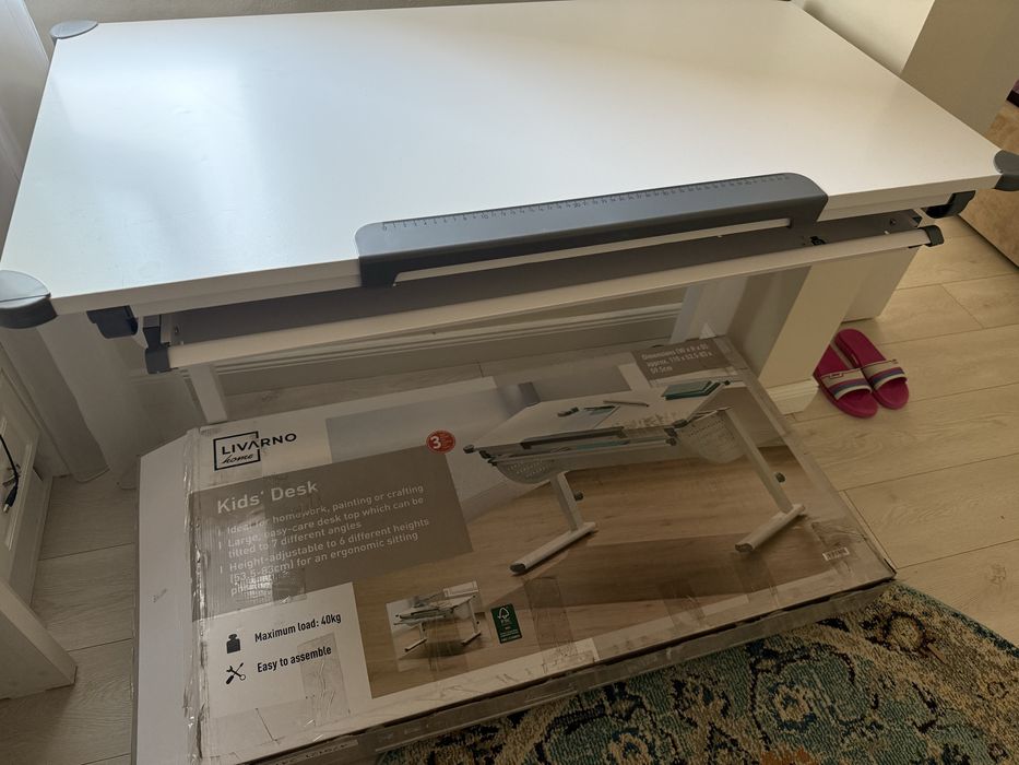 Birou nou garantie 3 ani