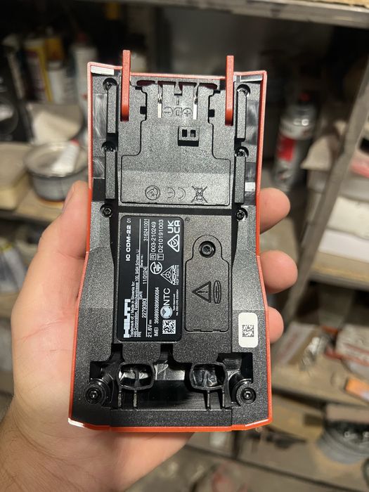 Scule Hilti nuron