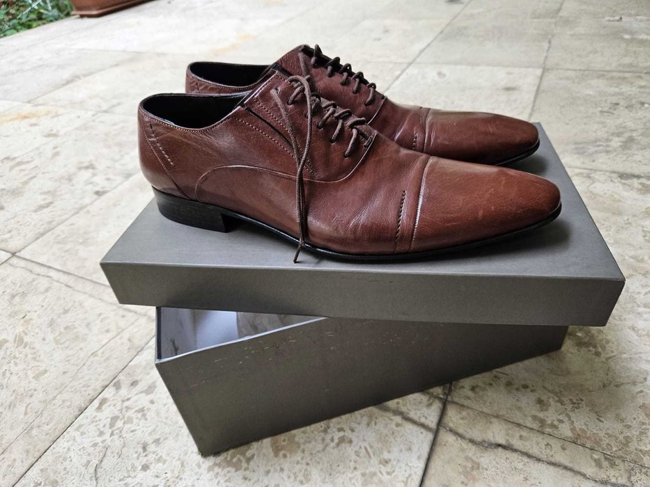 Vand pantofi barbatesti din piele