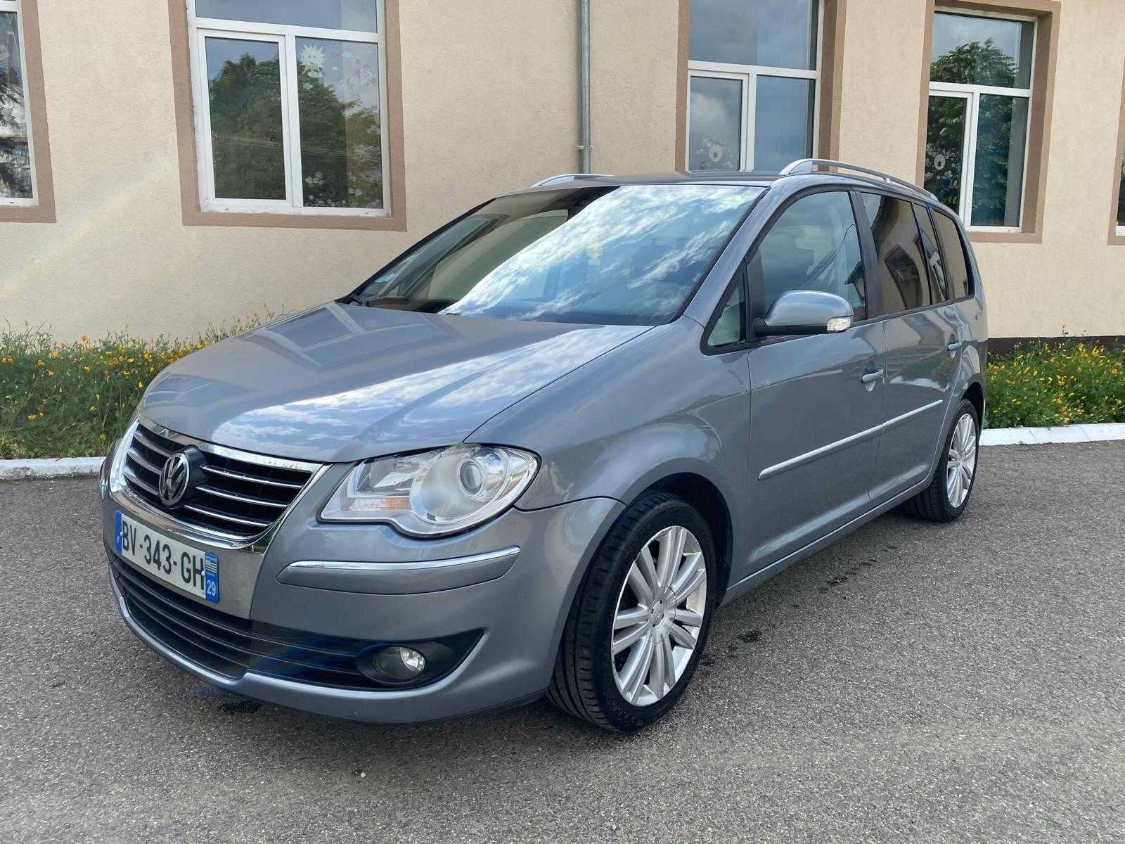 Vw Touran - an 2009, 2.0 Tdi  (Diesel)